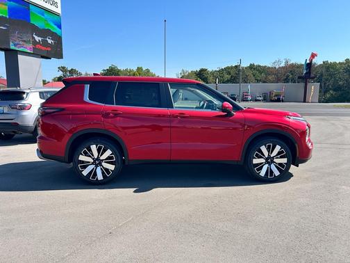 2025 Mitsubishi Outlander SE 2.5 2WD