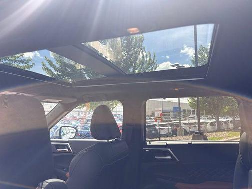 Alloy Silver Metallic/Black Roof 2024 Mitsubishi Outlander SEL S-AWC