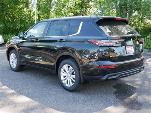 2025 Mitsubishi Outlander ES 2.5 S-AWC