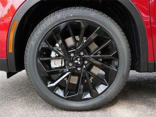 2025 Mitsubishi Outlander PHEV SEL