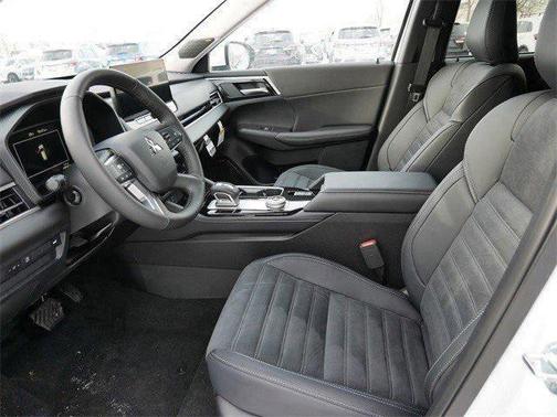 2026 Mitsubishi Outlander SE 1.5T S-AWC