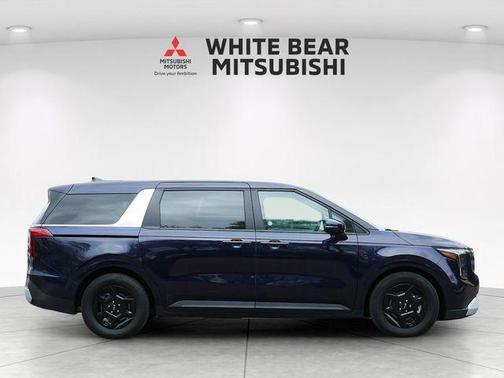 Deep Chroma Blue 2025 Kia Carnival LXS