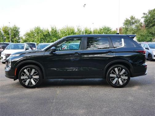 2025 Mitsubishi Outlander SE 2.5 S-AWC