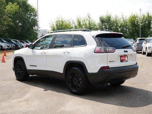 2023 Jeep Cherokee Altitude