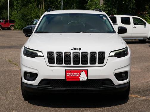 2023 Jeep Cherokee Altitude