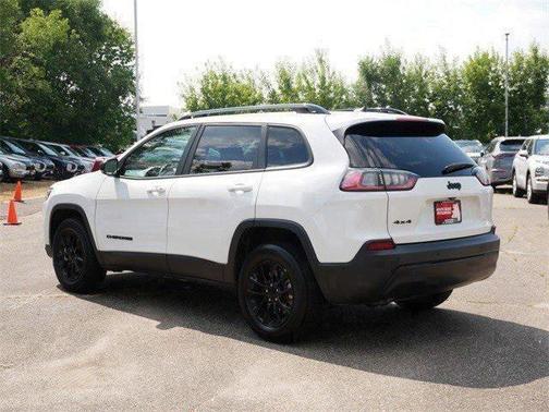 2023 Jeep Cherokee Altitude