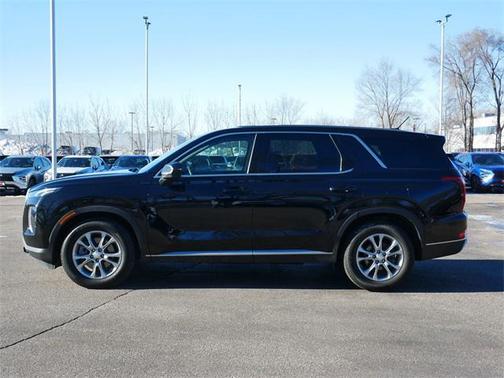2022 Hyundai PALISADE SE