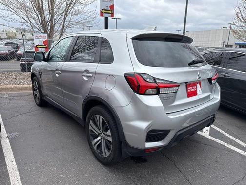 Alloy Silver Metallic 2024 Mitsubishi Outlander Sport 2.0 ES