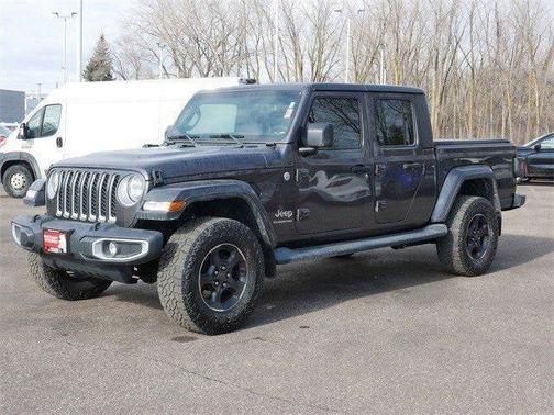 Granite Crystal Metallic Clearcoat 2020 Jeep Gladiator Overland