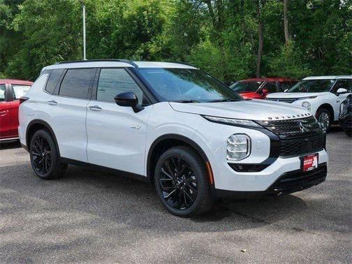 2025 Mitsubishi Outlander PHEV SEL