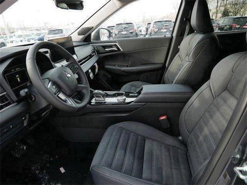 2026 Mitsubishi Outlander SE 1.5T S-AWC