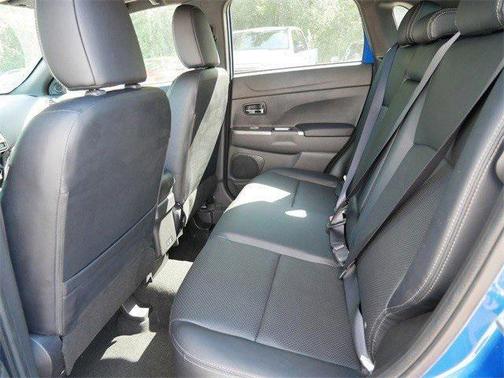 2025 Mitsubishi Outlander Sport 2.4 SEL