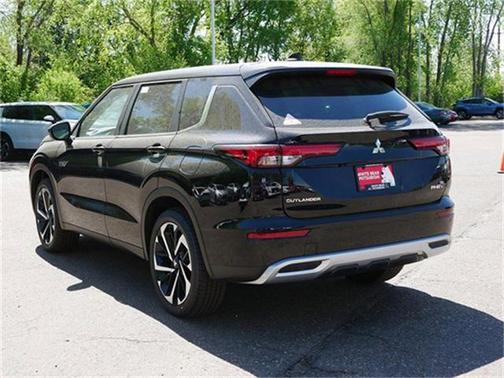 2025 Mitsubishi Outlander PHEV SE S-AWC