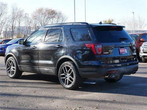 2019 Ford Explorer Sport