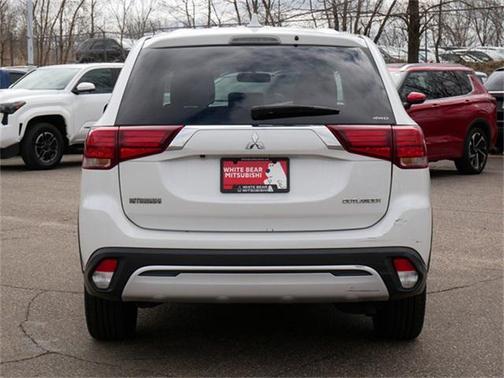 2019 Mitsubishi Outlander ES
