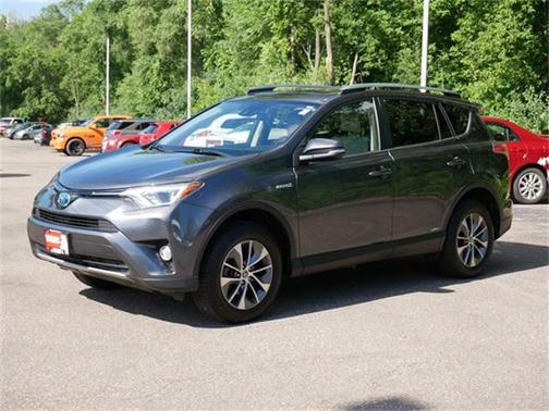 2017 Toyota RAV4 Hybrid XLE