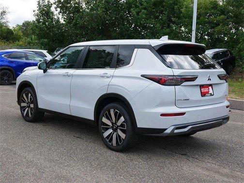 2025 Mitsubishi Outlander SE 2.5 S-AWC