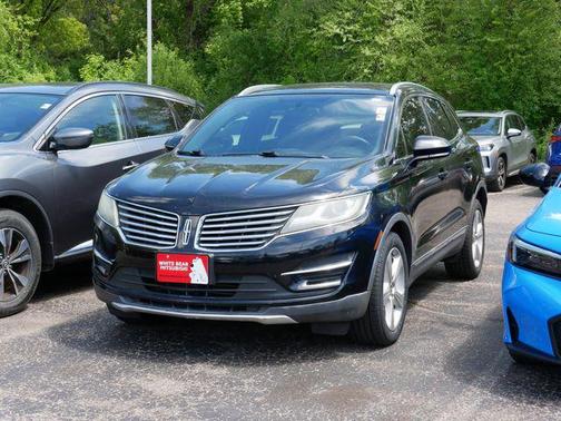 BLACK VELVET 2018 Lincoln MKC Premiere