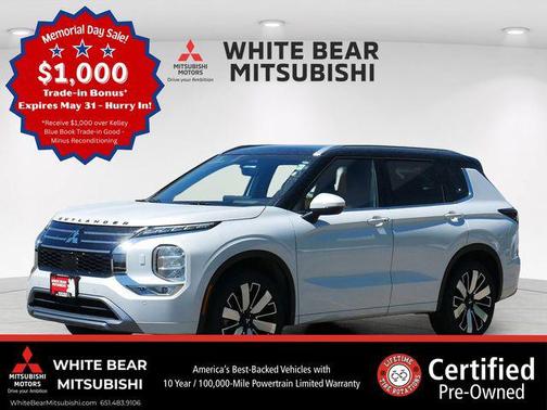 White Diamond/Black Roof 2025 Mitsubishi Outlander SEL S-AWC