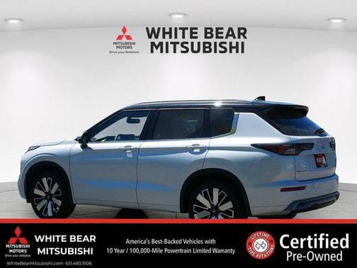 White Diamond/Black Roof 2025 Mitsubishi Outlander SEL S-AWC