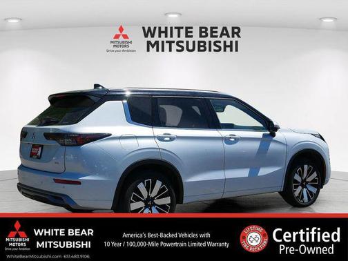 White Diamond/Black Roof 2025 Mitsubishi Outlander SEL S-AWC