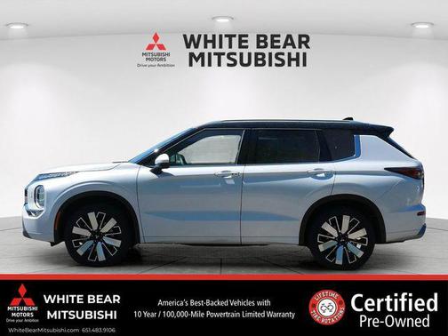White Diamond/Black Roof 2025 Mitsubishi Outlander SEL S-AWC