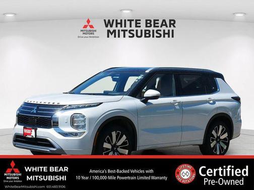 White Diamond/Black Roof 2025 Mitsubishi Outlander SEL S-AWC