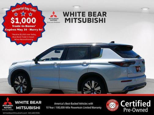 White Diamond/Black Roof 2025 Mitsubishi Outlander SEL S-AWC