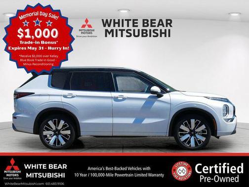 White Diamond/Black Roof 2025 Mitsubishi Outlander SEL S-AWC