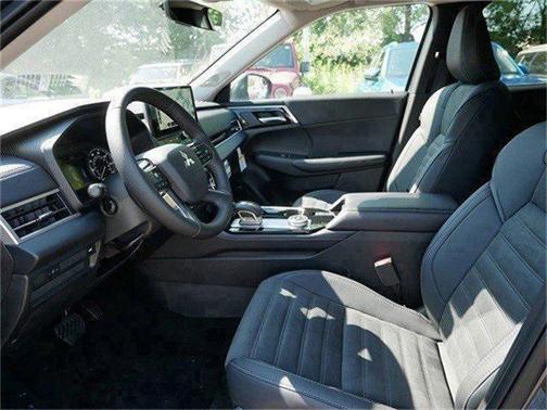 2025 Mitsubishi Outlander SE 2.5 S-AWC