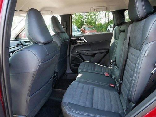 2025 Mitsubishi Outlander SE 2.5 S-AWC