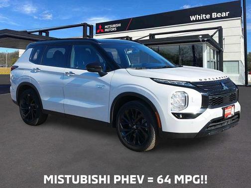 White Diamond/Black Roof 2025 Mitsubishi Outlander PHEV SEL