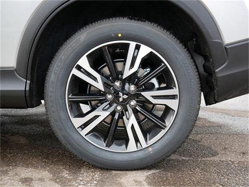 2025 Mitsubishi Eclipse Cross SE