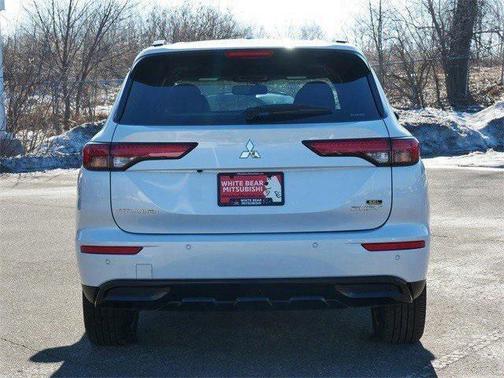 2025 Mitsubishi Outlander PHEV SEL