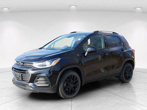 Mosaic Black Metallic 2021 Chevrolet Trax LT