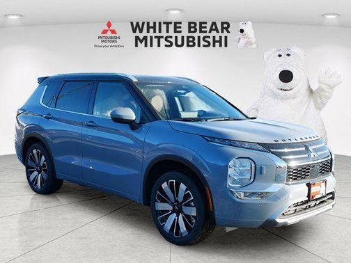 Moonstone Gray Metallic W/ Black Roof 2026 Mitsubishi Outlander SEL 1.5T S-AWC