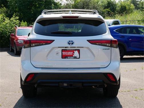 2023 Toyota Highlander Hybrid XLE