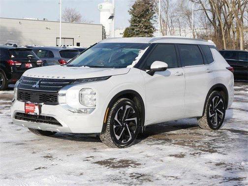 2022 Mitsubishi Outlander SEL