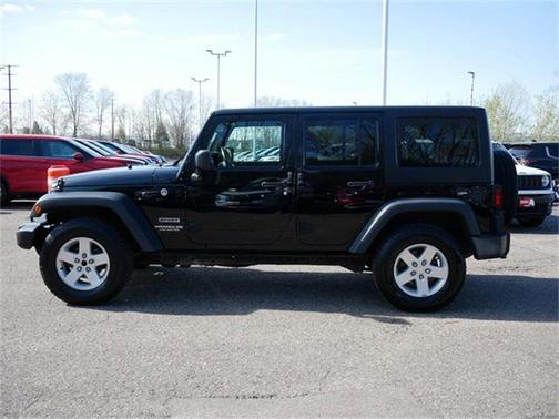 2016 Jeep Wrangler Unlimited Sport