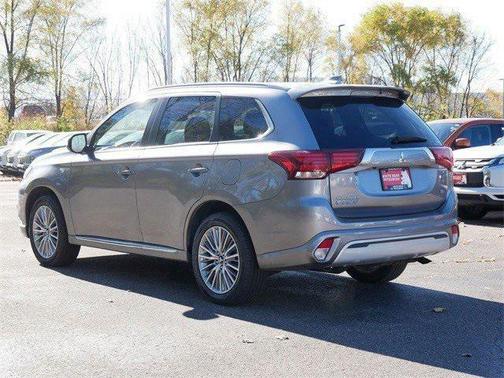 2022 Mitsubishi Outlander PHEV SEL
