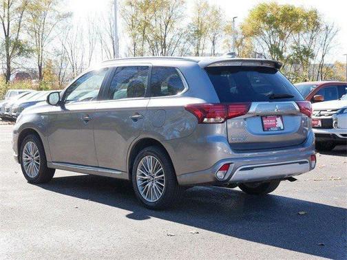 2022 Mitsubishi Outlander PHEV SEL