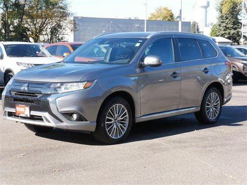 2022 Mitsubishi Outlander PHEV SEL