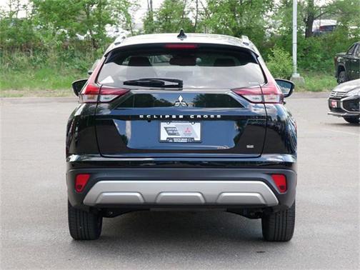 2024 Mitsubishi Eclipse Cross SE