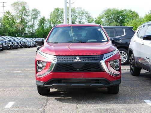 Red Diamond 2023 Mitsubishi Eclipse Cross LE