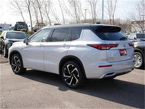 2025 Mitsubishi Outlander PHEV SEL