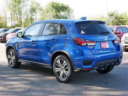 2025 Mitsubishi Outlander Sport SE