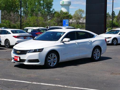 Summit White 2019 Chevrolet Impala 1LT