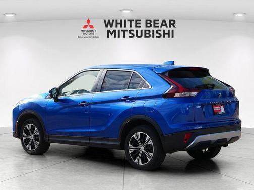 Octane Blue Metallic 2022 Mitsubishi Eclipse Cross SE