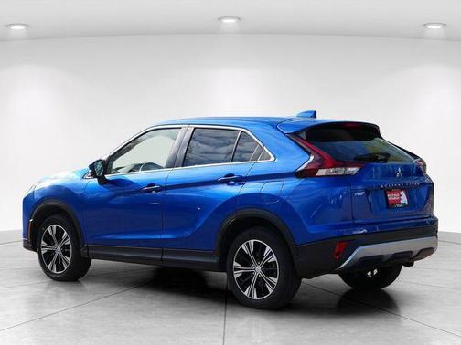 Octane Blue Metallic 2022 Mitsubishi Eclipse Cross SE