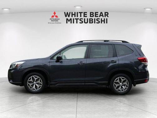 Dark Gray Metallic 2019 Subaru Forester Premium